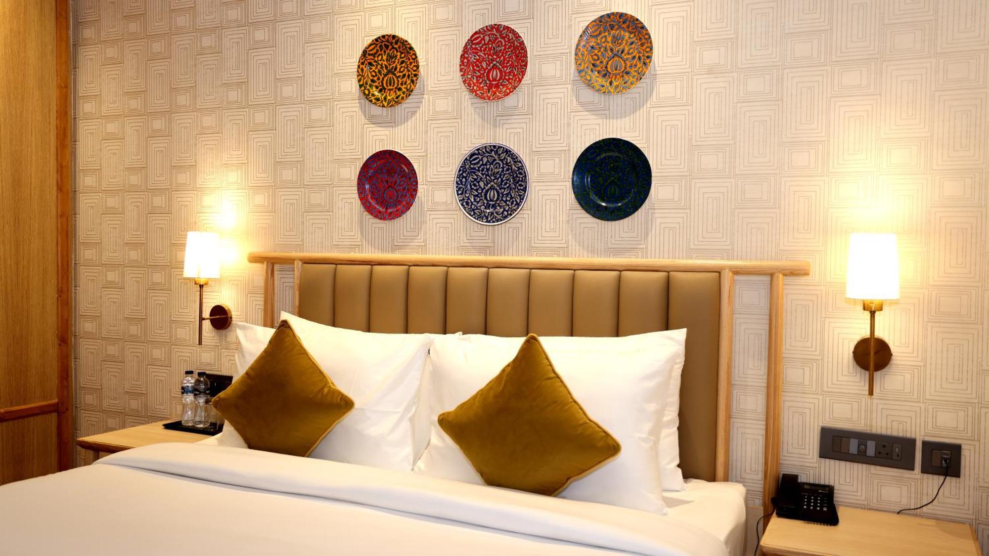 Sandoz Minerva - A Boutique Resort Масурі Екстер'єр фото